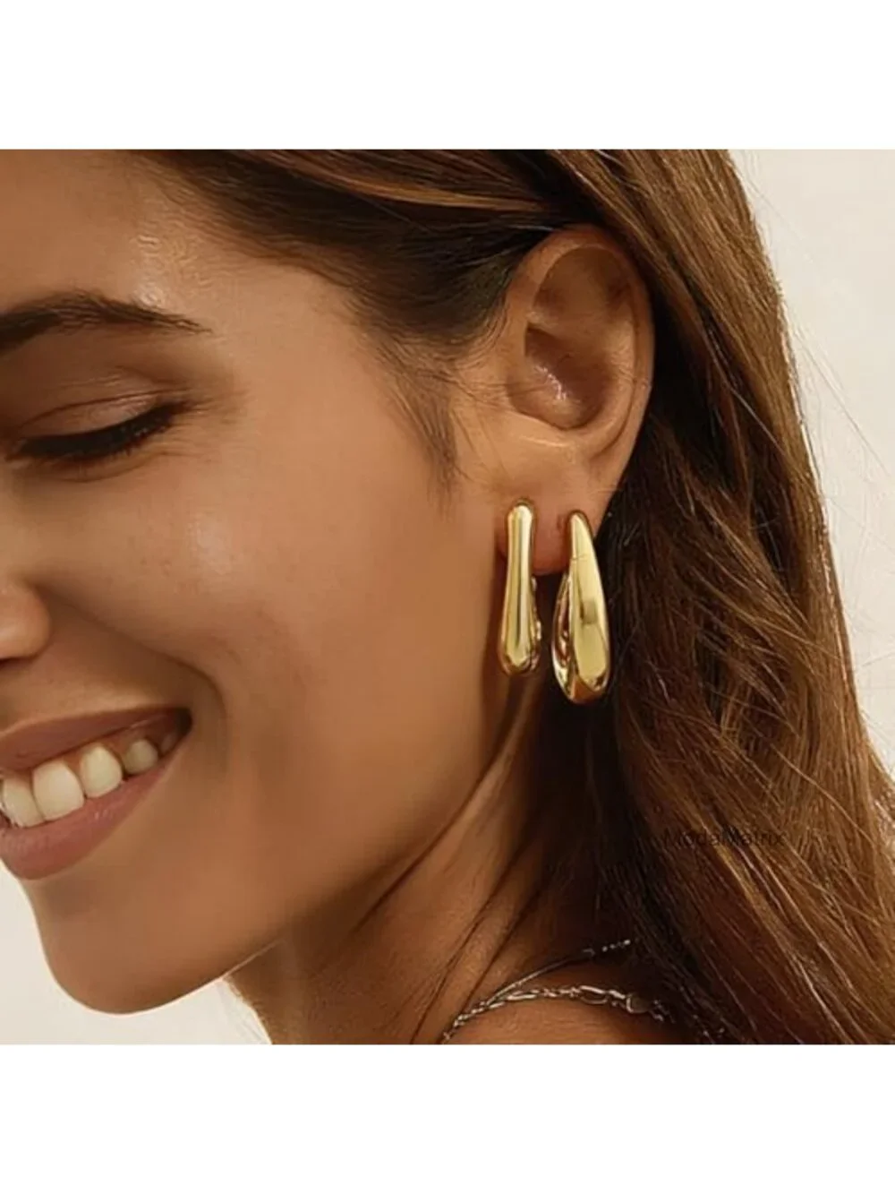 30 Pairs 14K Gold Plated Lightweight Hypoallergenic Chunky Hoop Earrings Set